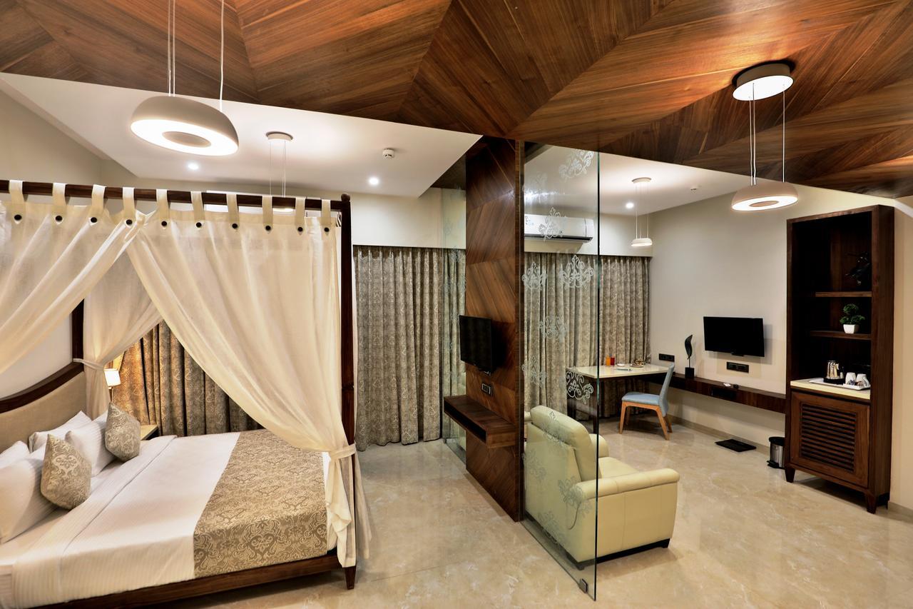 Hotel Vits Devbhumi, Dwarka Esterno foto